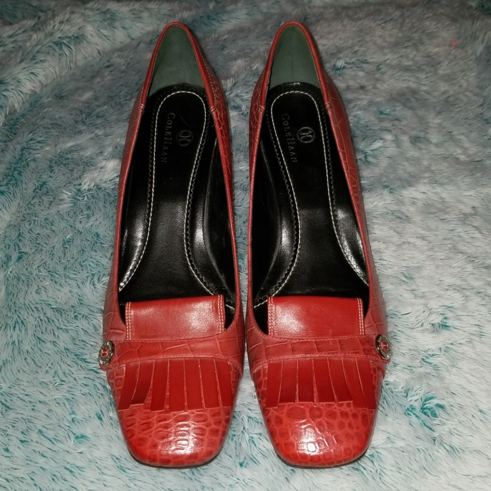 Cole Haan heels size 10